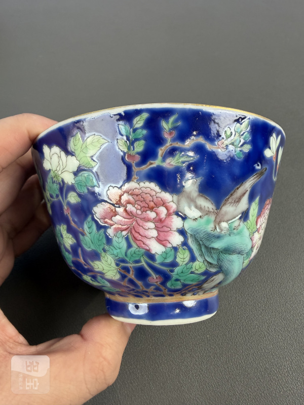 清光绪 蓝地粉彩花鸟图三才盖碗 - 图3
